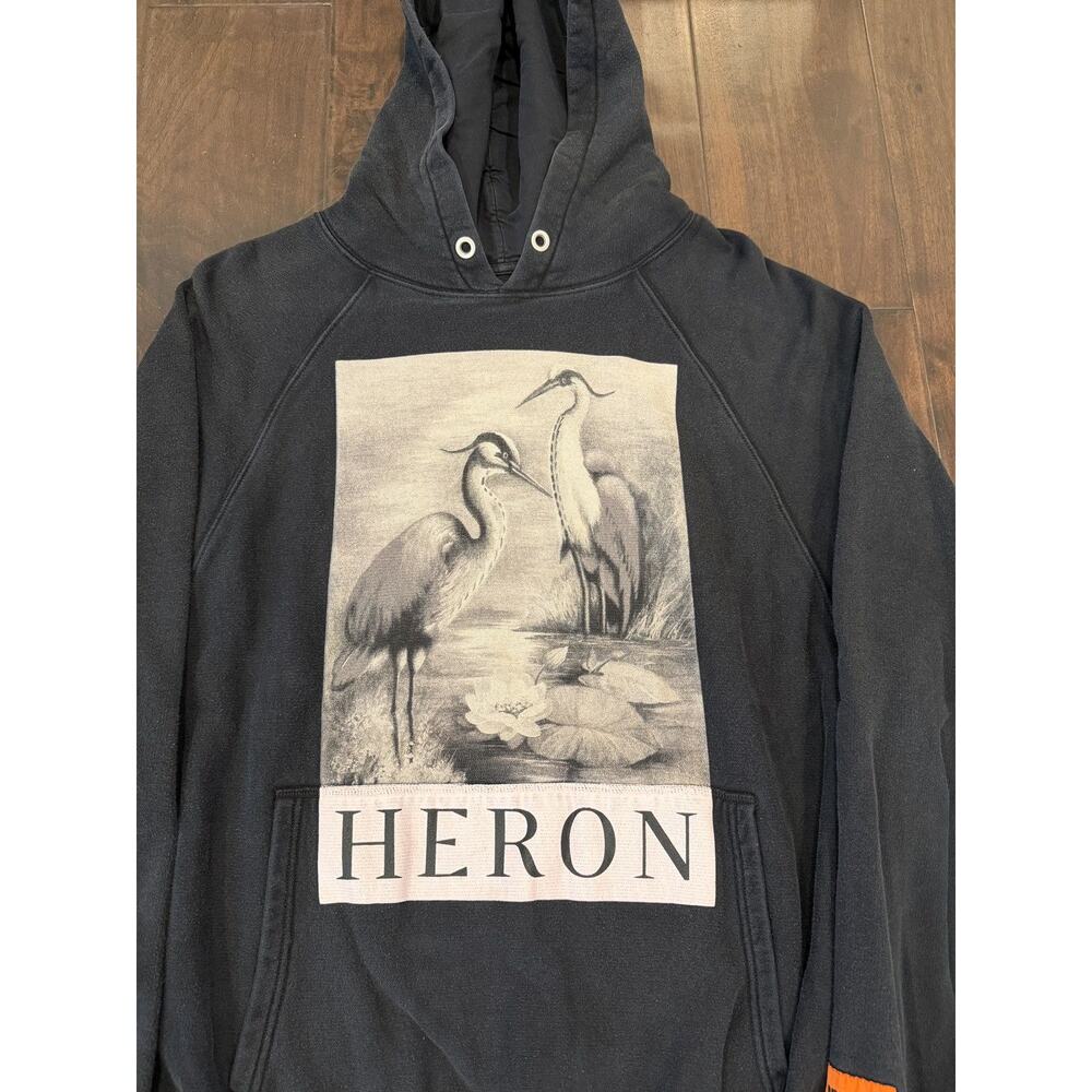 HERON PRESTON BLACK AND WHITE BIRD HOODIE